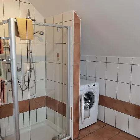Apartment Nichtraucher- Mit Balkon *